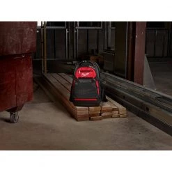 Milwaukee 10 in. Jobsite Backpack with FASTBACK 6-In-1 Folding Utility Knife and FASTBACK Compact Folding Utility Knife Set -Tool Storage Online Shop red milwaukee tool bags 48 22 8200 48 22 1505q 44 1000